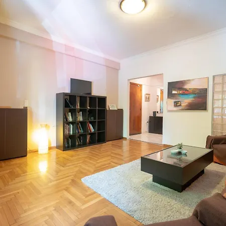 Apartment Victoria Metro St. 2 Bedrooms 4 Persons *